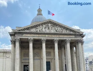 Image of Chic Appartement 2 bedrooms PHANTHEON NOTRE DAME