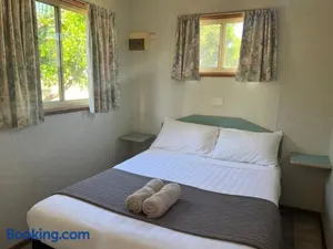 Image of Denman Van Village