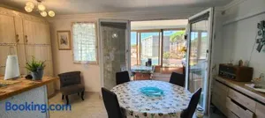 Image of Nice 2P with Wifi & swimming pool near city center