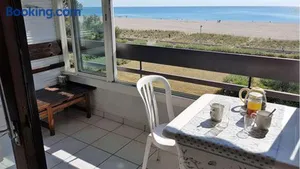 Image of Superbe vue pour ce joli T2 en front de mer -Wifi -Direct Plage-5PC254