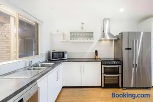 Image of Sunset Villa Scarborough