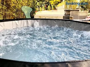 Image of Appartement charmant à La Cadière-d'Azur, 68 m², jacuzzi