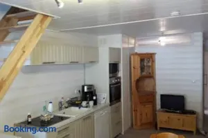 Image of Appartement Le Carlina 22B -MERCI DE LIRE TOUT ET disposition des chambres pour éviter une mauvaise note - Ce nest PAS un Hôtel - MINIMUM 5 nuits - sans le linge de maison - Vue sur le Criou - Sil y a de la place sur le parking, vous pouvez vous y garer