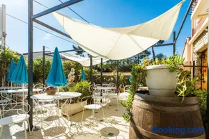 Image of Hôtel Restaurant - Villa Les Sirènes
