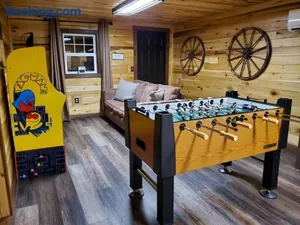 Image of Luxury Cabin w/ Game Room & Hot Tub at Cave Run Lake