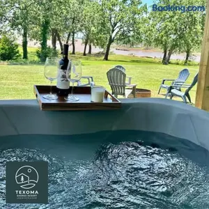 Image of Whispering Oak- Lakefront Cabin Retreat