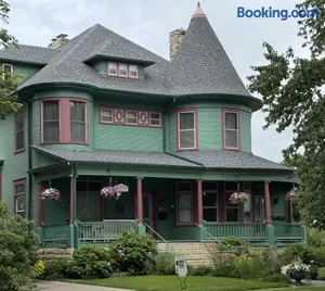 Image of The Grinnellian