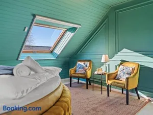 Image of SKY9 Homes & Villas - Vienna South