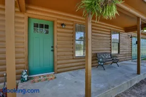 Image of Tranquil 3-Bedroom Cabin Near Winstar Casino