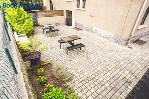 Image of le chale heureux