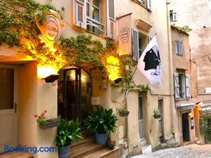 Image of Colomba Hôtel Centre-Ville Historique