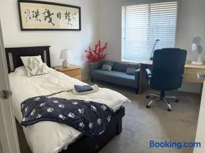 Image of Melbourne Lakes 2BR House