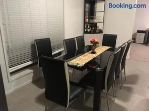 Image of Melbourne Lakes warm house