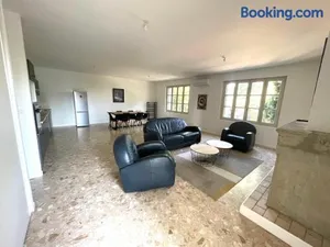 Image of Superbe Maison avec Jardin et Terrasse