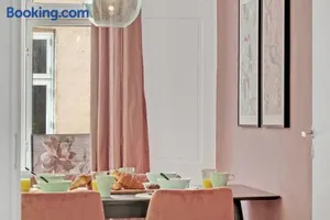 Image of The Forest Green Apartment