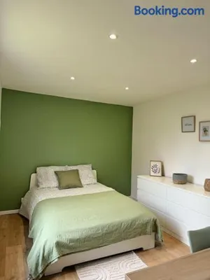 Image of Studio avec jardin