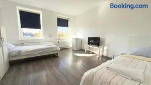 Image of Zentrale Monteurwohnungen in Neumünster ideal für Teams & Gruppen mit Küche & WLAN