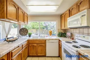 Image of Charming Bedroom Near Disney Land, Orange County