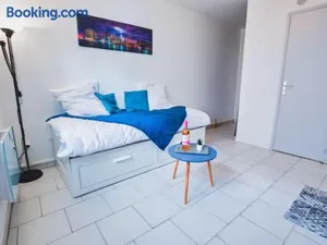 Image of Studio style urbain "Cottage de Moissac"