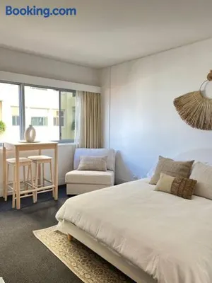 Image of Studio Apartment Elizabeth Bay Potts Point
