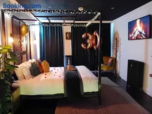 Image of The Penny Black Apartment With Indoor Hot Tub