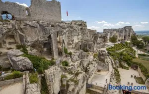 Image of Les Baux-Beaux