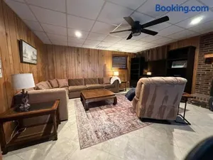 Image of Quiet, golf lake community cozy 2bdr 1 bth getaway