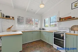 Image of Dora Cottage - Heritage, Central & Cosy