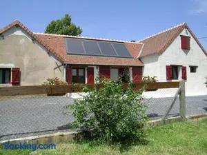 Image of Gîte Indépendant Près de Le PAL avec Wifi et Animaux Acceptés - FR-1-489-51
