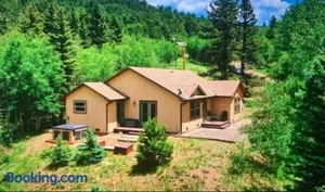 Image of Secluded Retreat-Private HotTub & Beautiful Views