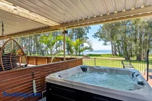 Image of Tranquil Retreat by the Lake with Hot Tub