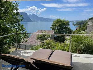 Image of Villa Bootsmann mit spektakulärer Seesicht nahe Badestrand