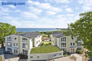 Image of Meeresblick-Residenzen-FeWo-67-deluxe-Balkon-Meerblick-Sauna-u-Schwimmbadnutzung