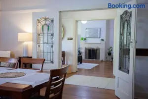 Image of Parkside Spacious Central Family Retreat