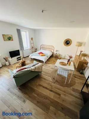 Image of Studio Girafe, style bohème et atypique, Curistes
