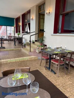 Image of Hôtel-restaurant Les Trois Maures