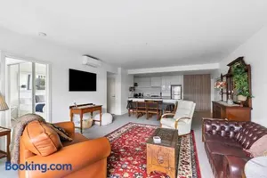 Image of Waterfront Premium Apartment in central Geelong
