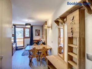 Image of Studio cabine 4 pers, ski aux pieds, Les Bruyères - FR-1-178-352