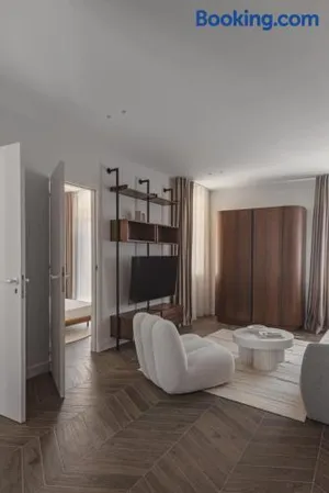Image of 2 Bedroom Apartment next to Monaco