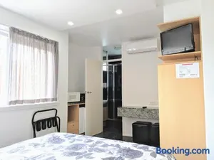 Image of Entire Studio Apartment in St Kilda FREE PARKING WIFI BEACH WALK