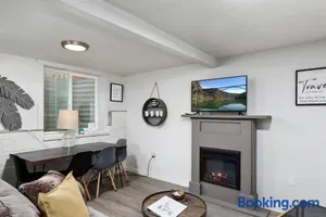 Image of #StayInMyDistrict TwinFalls Apartment