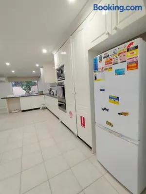 Image of 4 Bedroom, 3 Bath Room Home In Kingswood Nsw, Free Wifi Internet, Free Parking