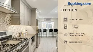 Image of Elegant 5BR 2,5BA Holiday Home with Pool, Jacuzzi, BBQ, and Cinema Room