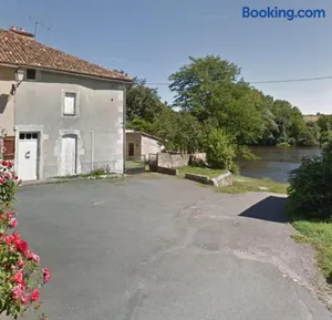 Image of Gîte des Lavandières en bordure de Vienne (Civaux)