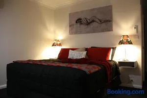 Image of Silverdown Luxury king rooms OR Apartment