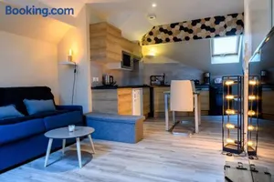 Image of Loft cosy au bord du lac d'Annecy Plage & Parking privés
