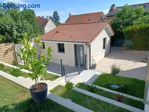 Image of Petite maison cocooning aux portes de Paris
