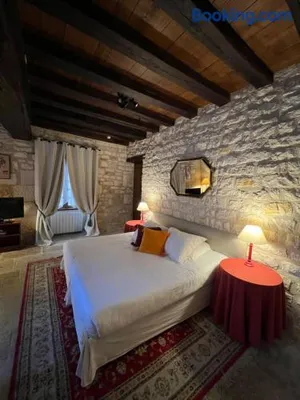 Image of La Maison d'Alienor - Gites de Caractère à Chablis - 89