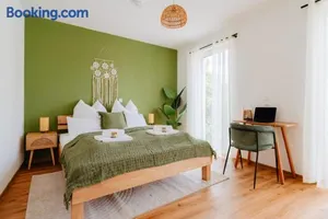 Image of hestlehomes - Stadtvilla Leine - PARKING, ZENTRAL & ÖPNV NAH