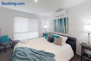 Image of “LA MAISON”